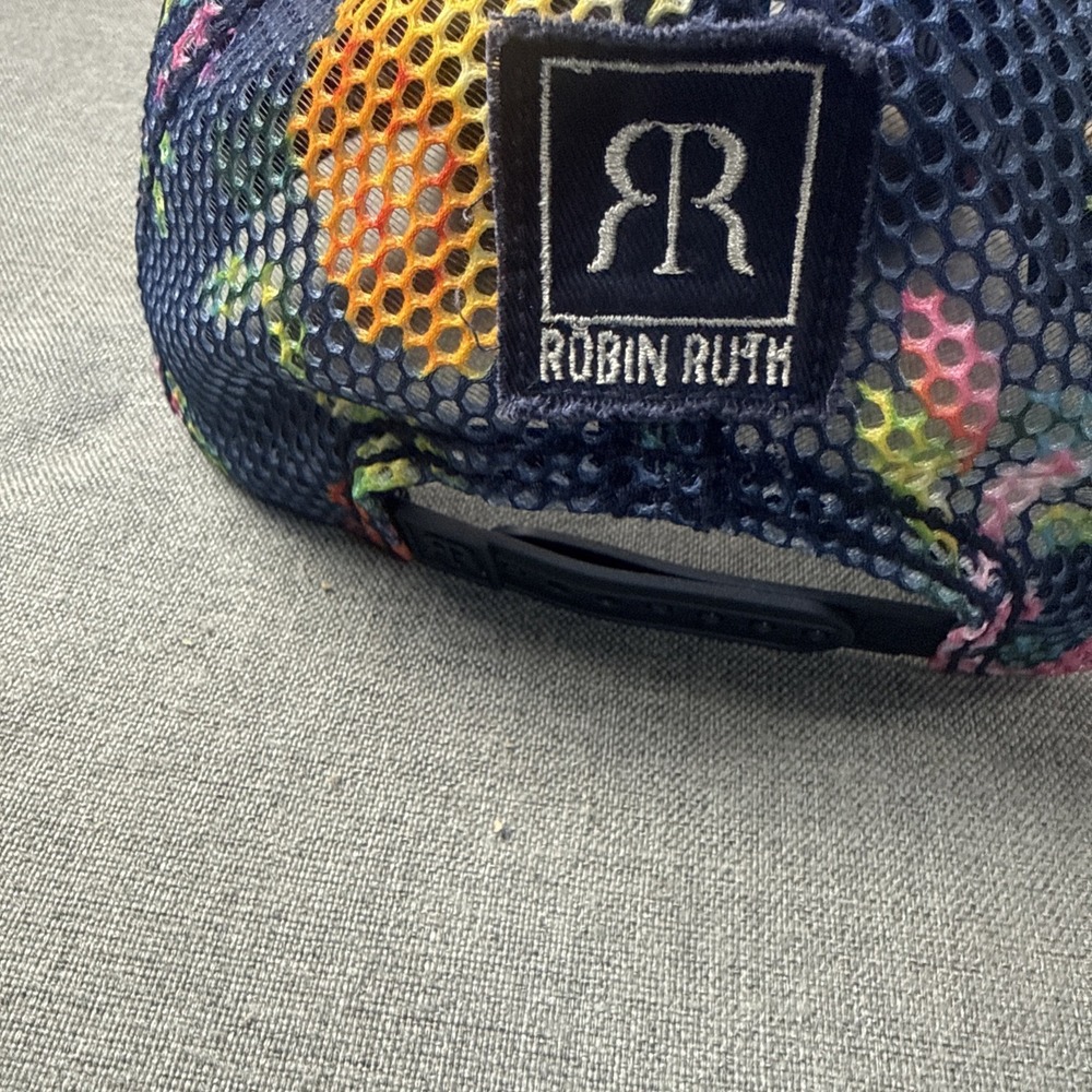 Robin Ruth Hawaii  Floral Pattern Adjustable Hat - Picture 4 of 5